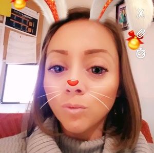 Meet your Posher, Stefanie